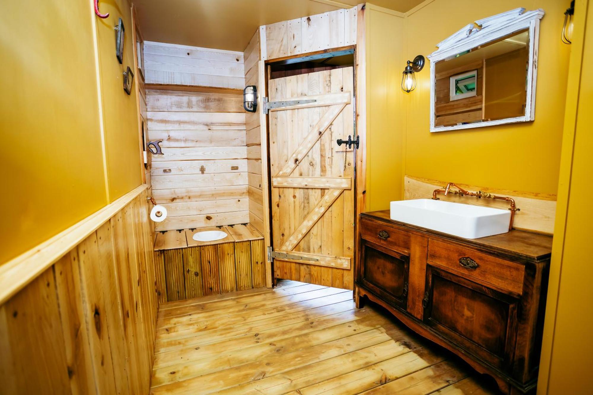 Villa Luxury Glamping Retreat In Battle Esterno foto