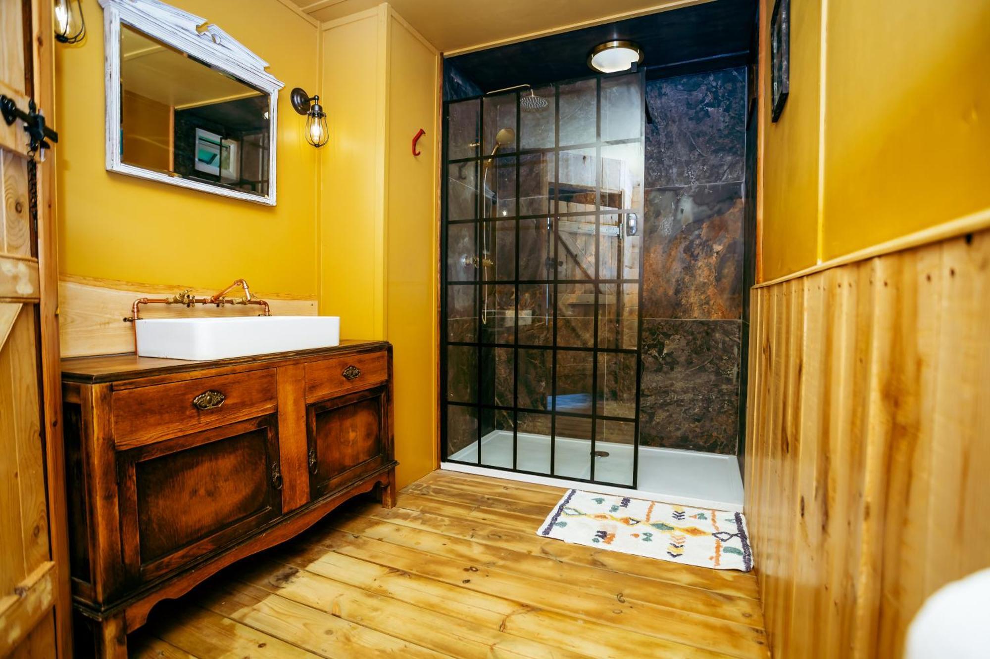 Villa Luxury Glamping Retreat In Battle Esterno foto