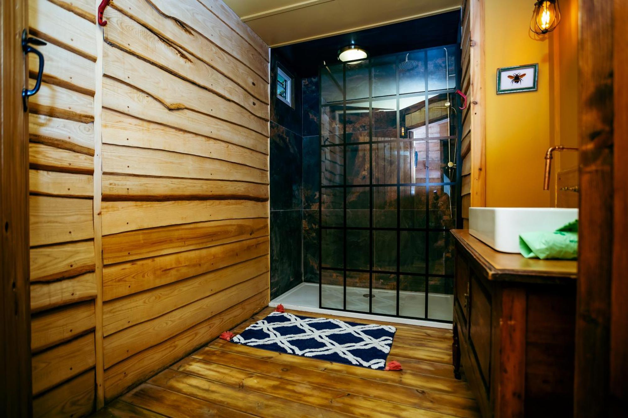 Villa Luxury Glamping Retreat In Battle Esterno foto